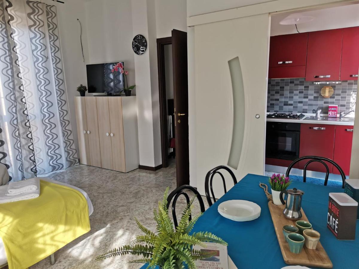 Bnbook-L'Appartamento Di Gio' Rho Bagian luar foto